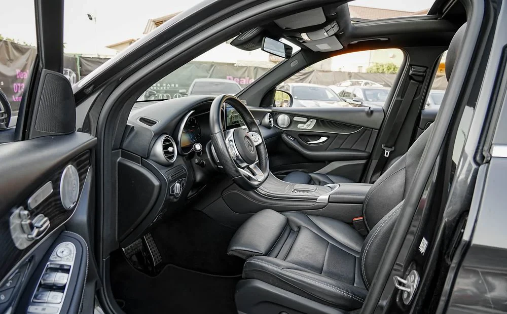 Poza 17 Mercedes-Benz GLC 220 d 4Matic 9G-TRONIC AMG Line