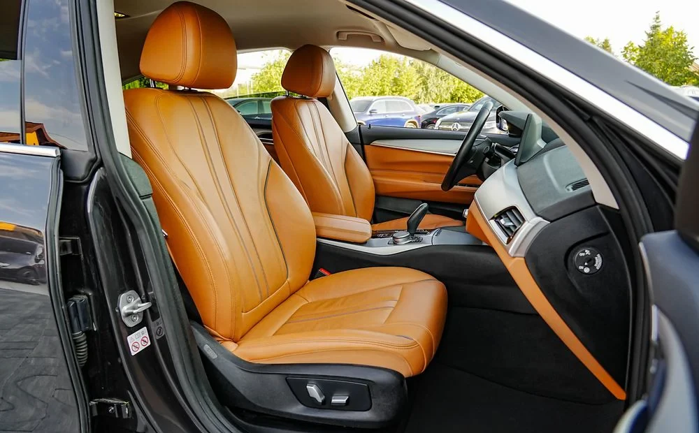 Poza 19 BMW Seria 6 630i Gran Turismo