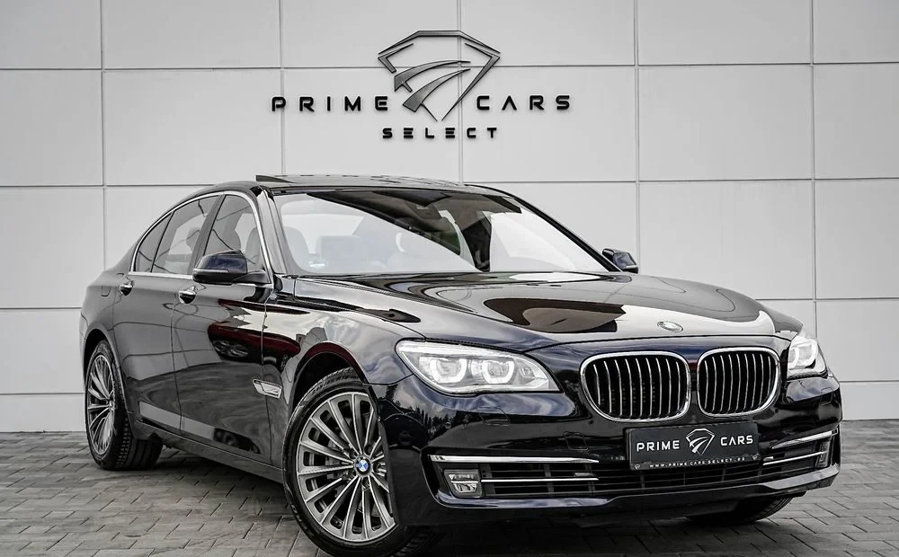 BMW Seria 7 750i xDrive Edition Exclusive