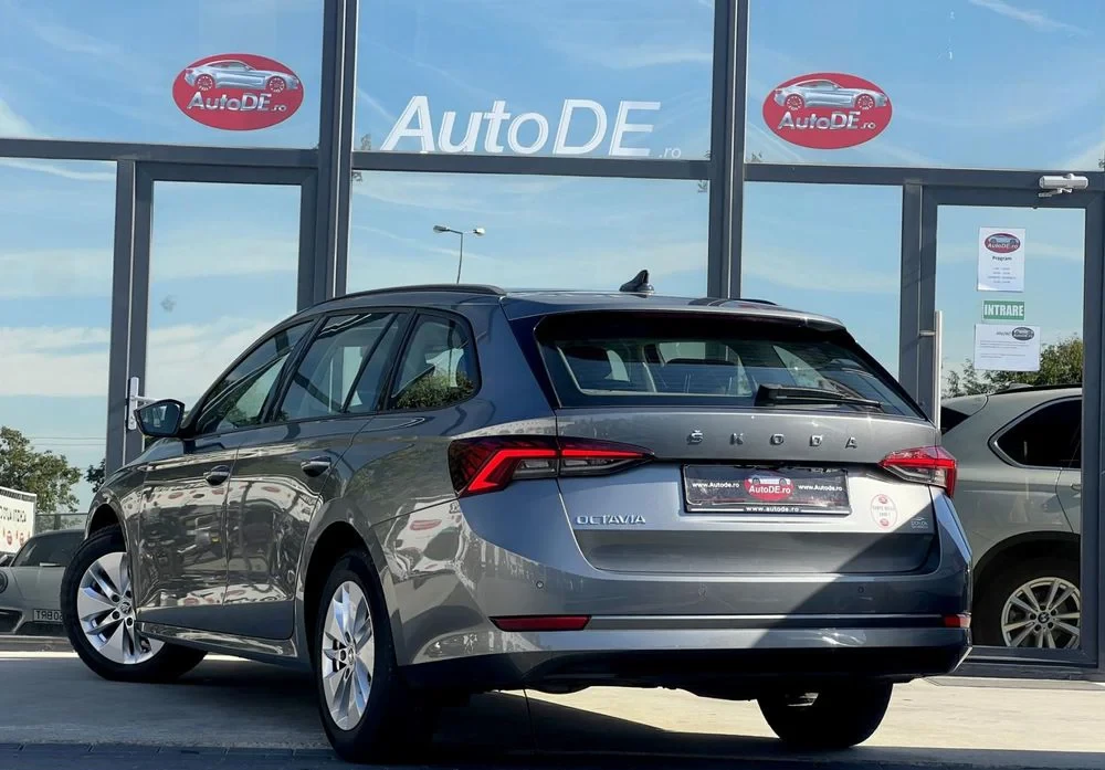 Poza 3 Skoda Octavia