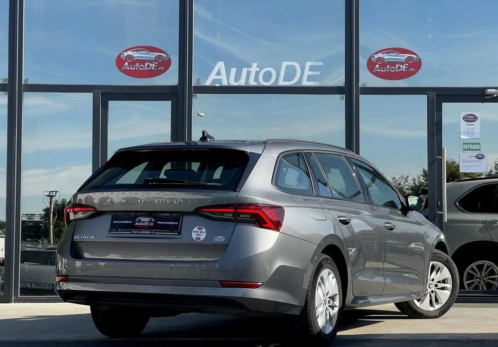 Poza 4 Skoda Octavia