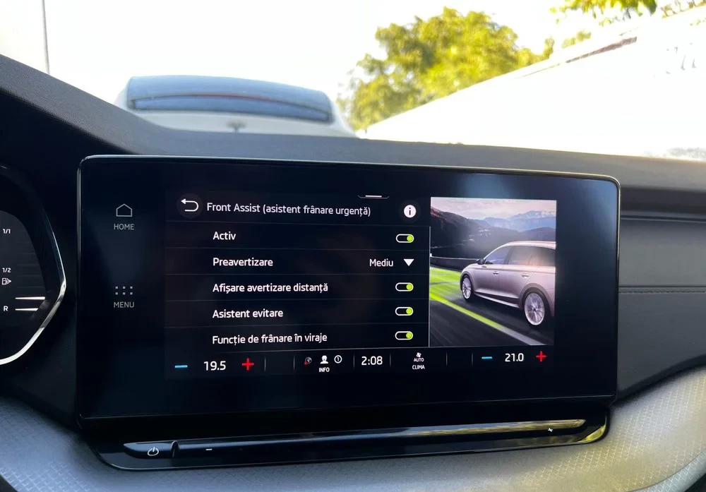 Poza 30 Skoda Octavia