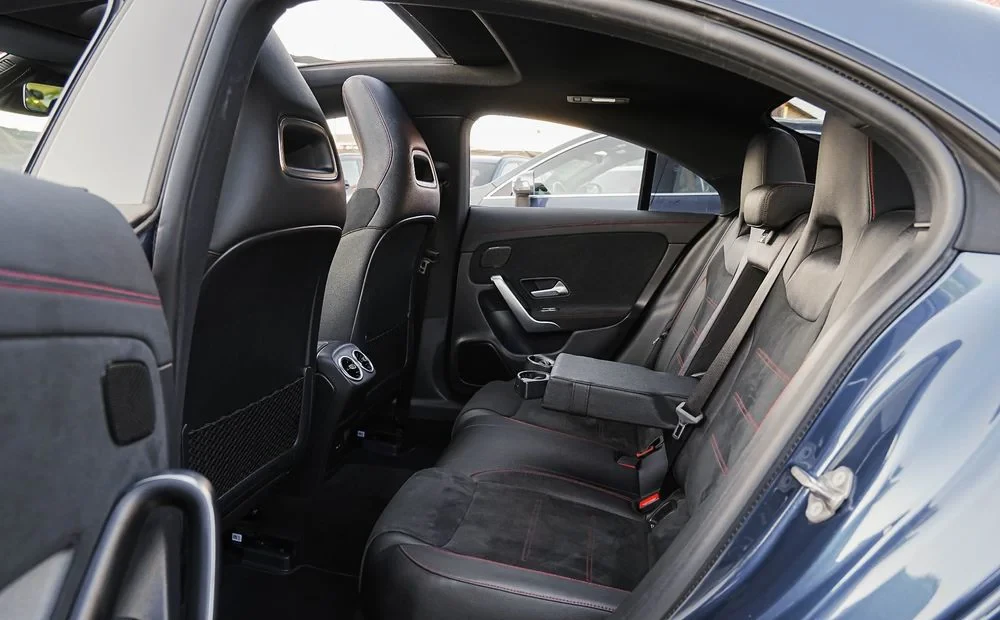 Poza 17 Mercedes-Benz CLA 180 7G-DCT AMG Line