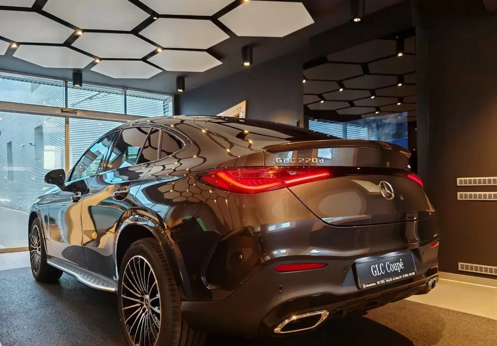 Poza 11 Mercedes-Benz GLC Coupe 220 d 4MATIC MHEV