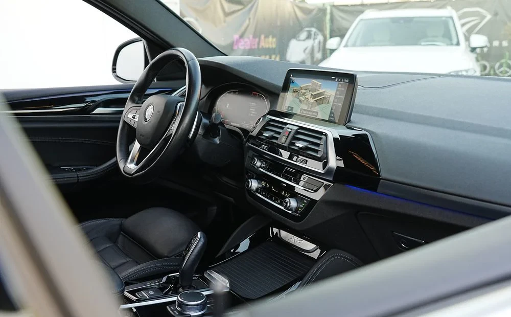 Poza 26 BMW X4 xDrive20d Aut. xLine