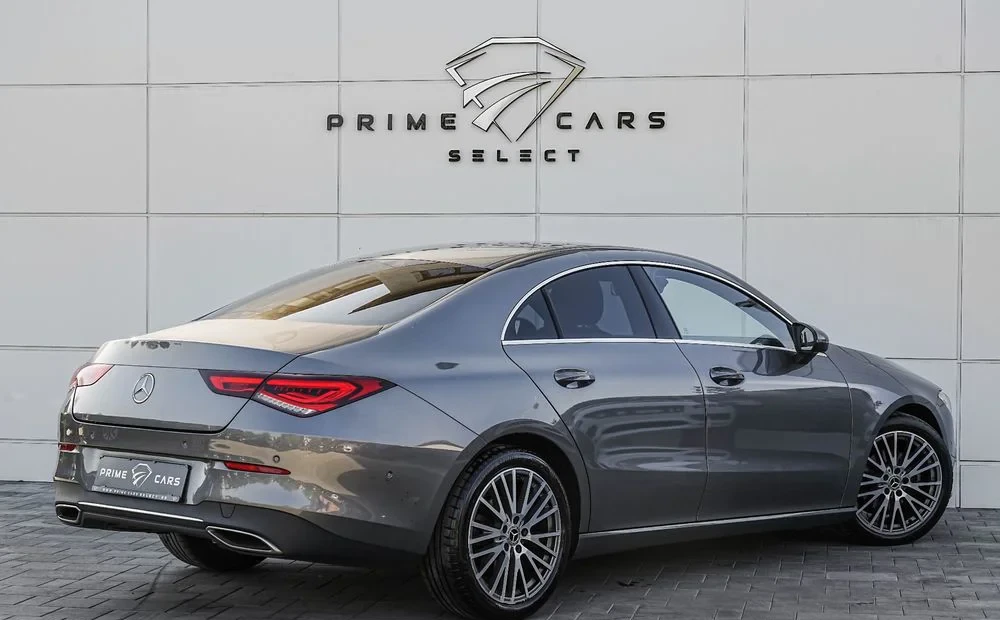 Poza 2 Mercedes-Benz CLA 180 7G-DCT