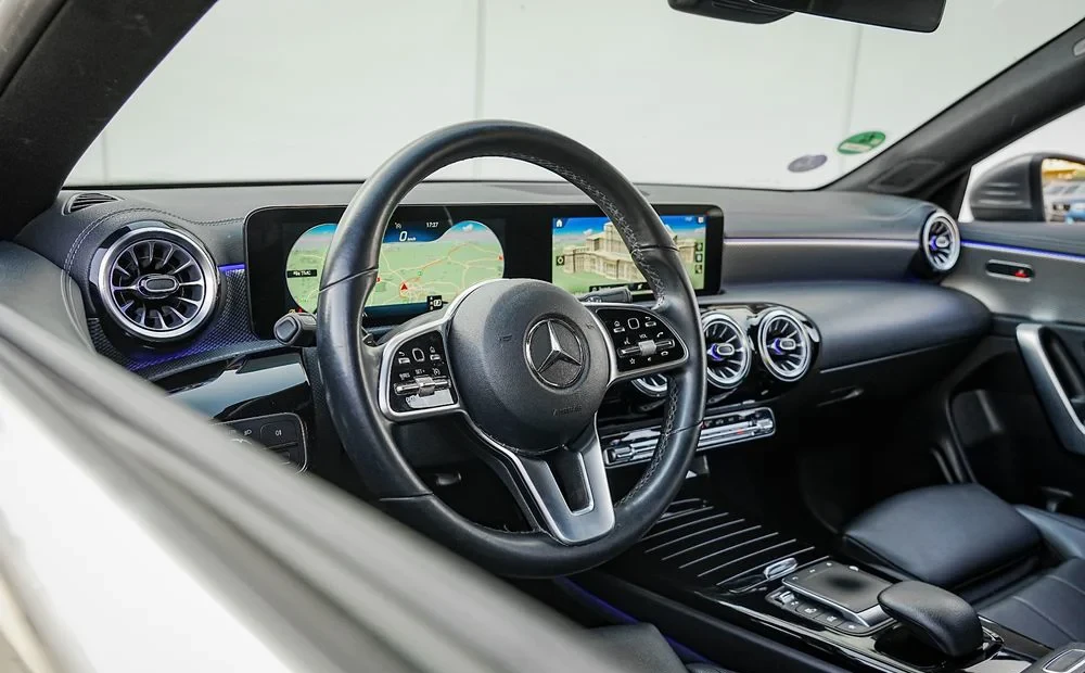 Poza 22 Mercedes-Benz CLA 180 7G-DCT