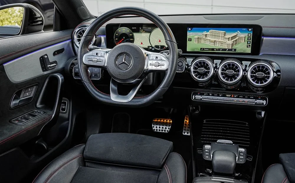 Poza 7 Mercedes-Benz CLA 200 7G-DCT AMG Line