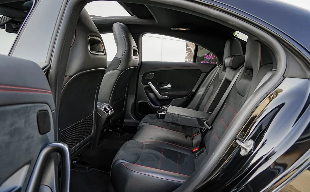 Poza 14 Mercedes-Benz CLA 200 7G-DCT AMG Line