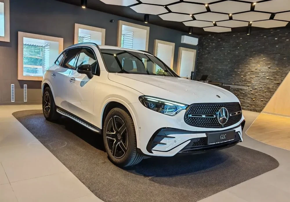 Poza 3 Mercedes-Benz GLC 220 d 4MATIC MHEV