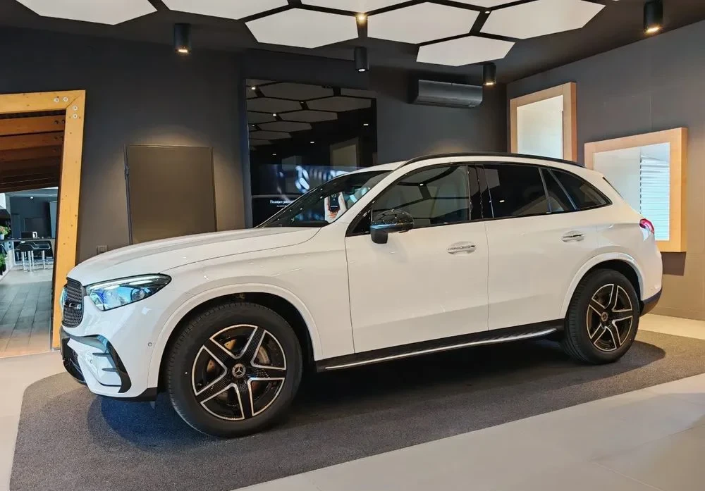 Poza 9 Mercedes-Benz GLC 220 d 4MATIC MHEV