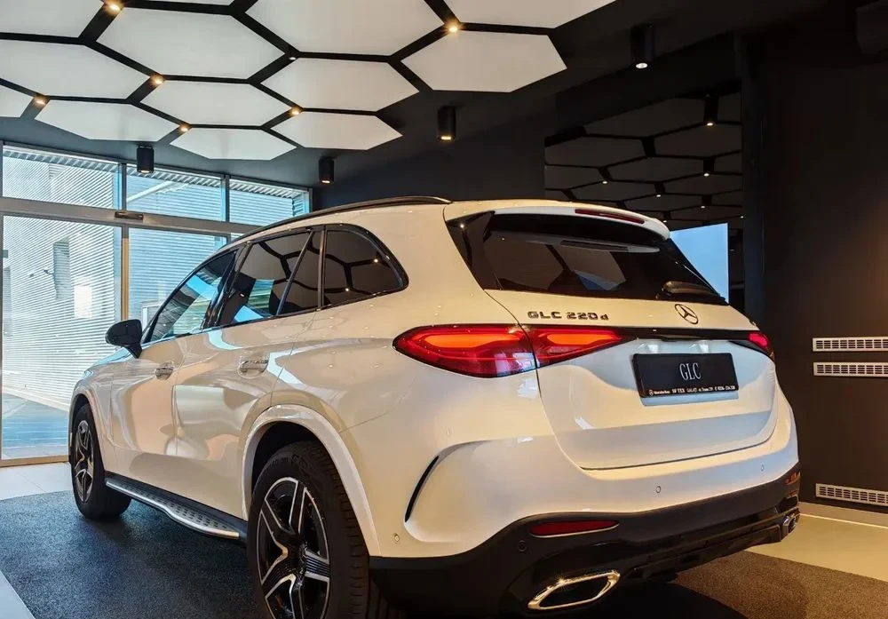 Poza 11 Mercedes-Benz GLC 220 d 4MATIC MHEV