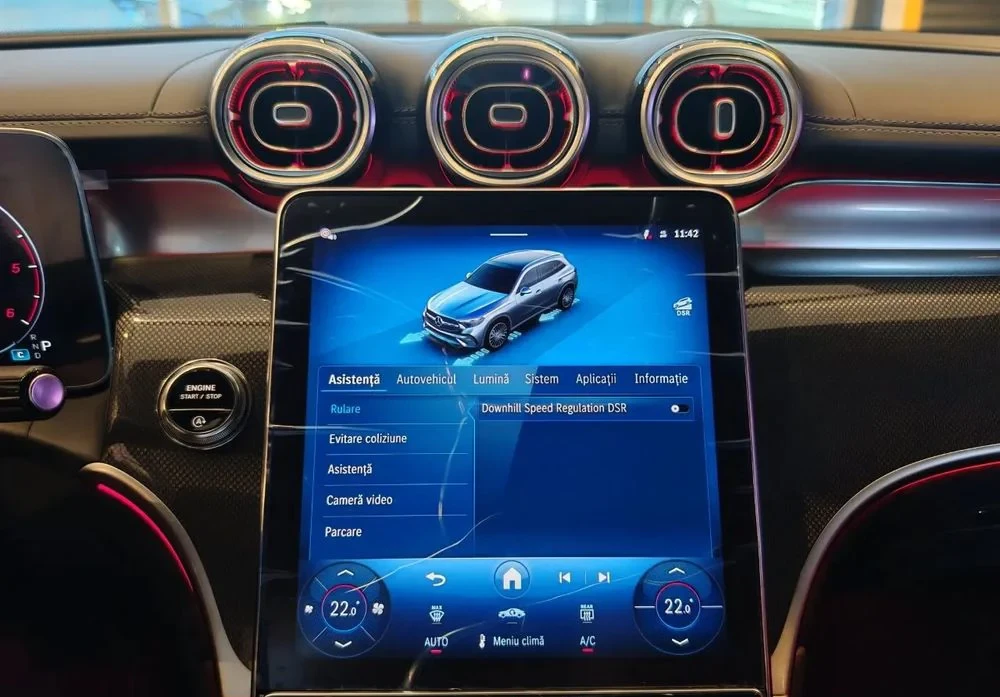 Poza 27 Mercedes-Benz GLC 220 d 4MATIC MHEV