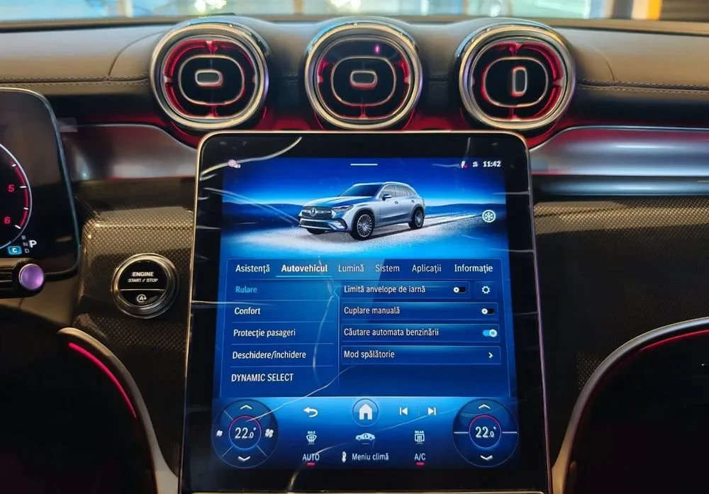 Poza 28 Mercedes-Benz GLC 220 d 4MATIC MHEV