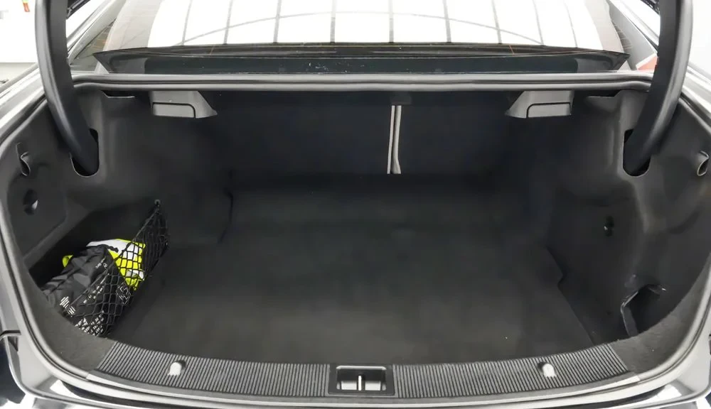 Poza 24 Mercedes-Benz E 350 CDI BlueEfficiency Aut.