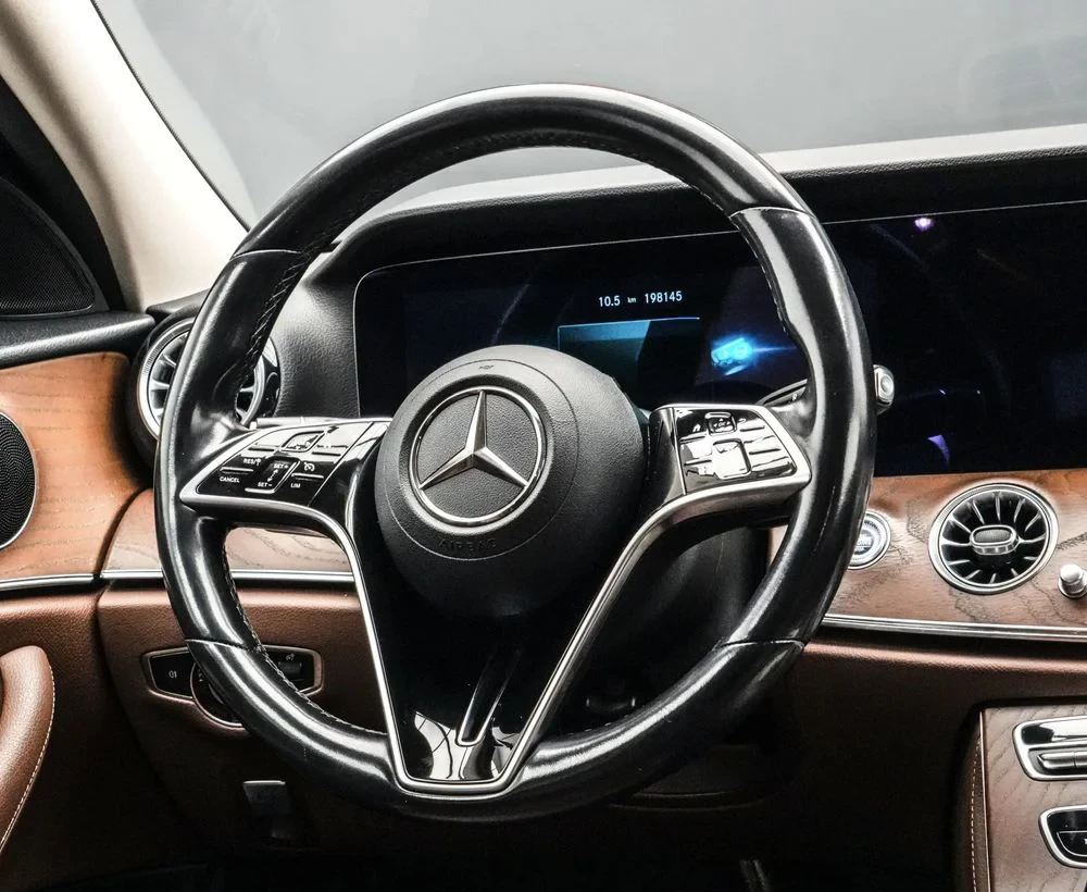 Poza 17 Mercedes-Benz E 220 d 4MATIC Aut.