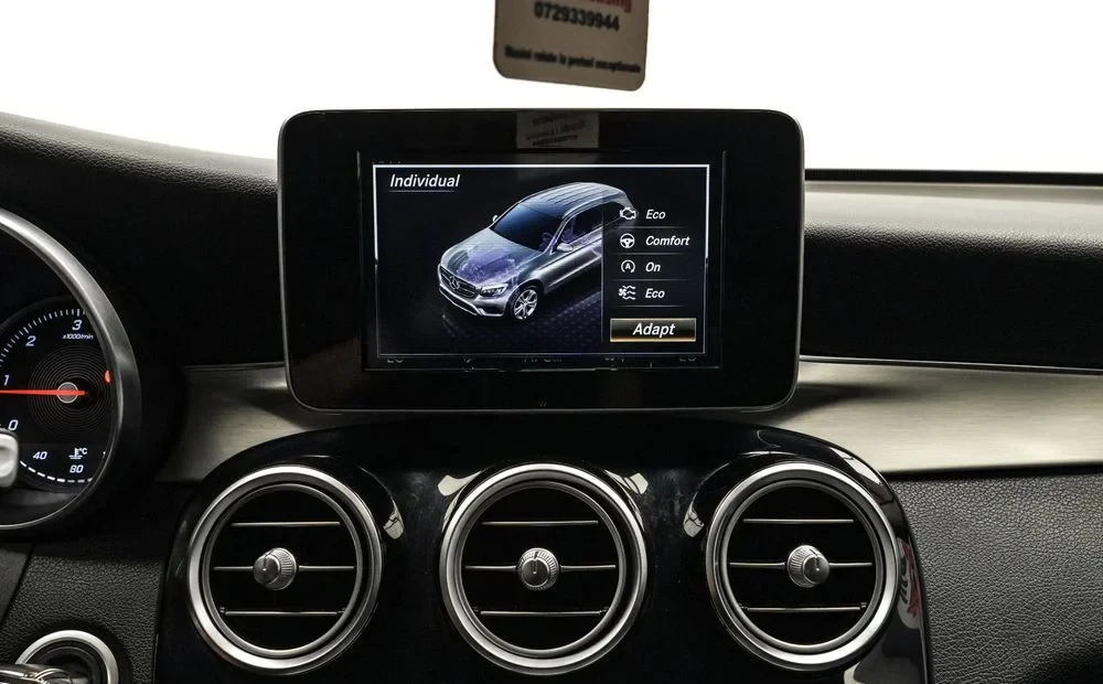 Poza 20 Mercedes-Benz GLC 250 d 4MATIC