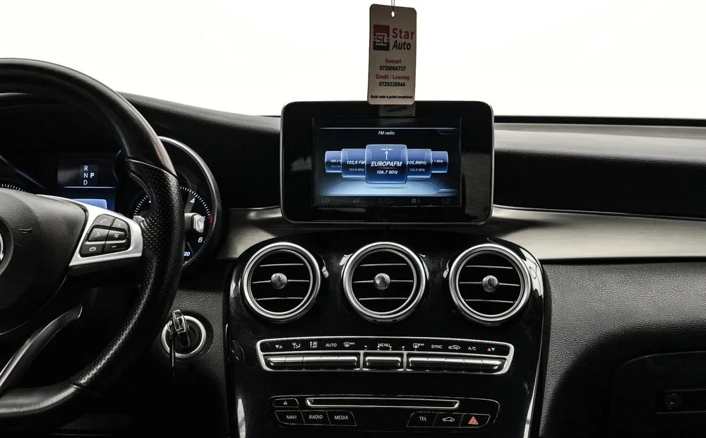 Poza 18 Mercedes-Benz GLC 250 d 4MATIC