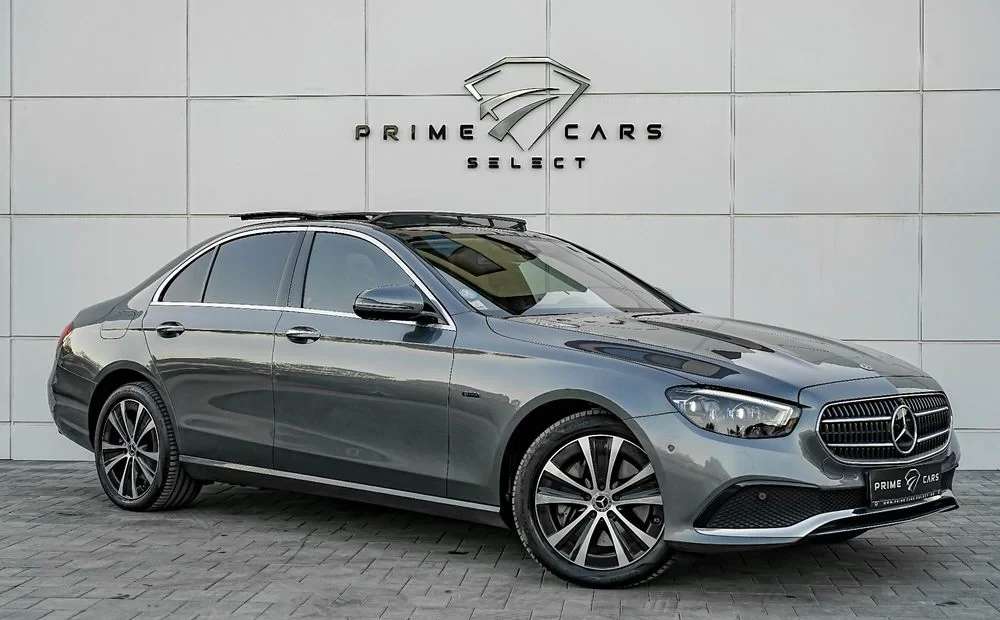 Poza 19 Mercedes-Benz E 300 de 9G-TRONIC Avantgarde