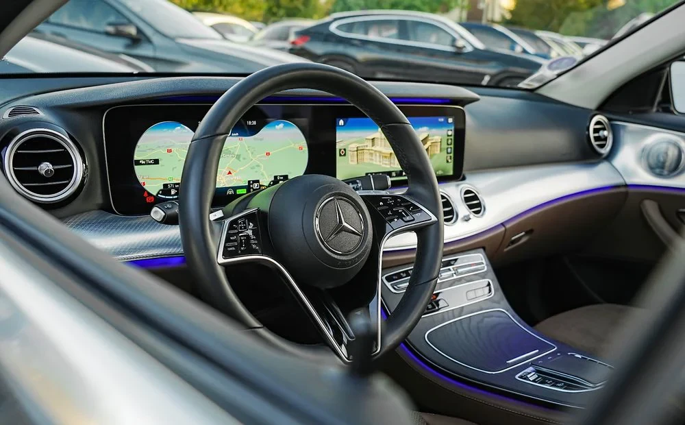 Poza 27 Mercedes-Benz E 300 de 9G-TRONIC Avantgarde