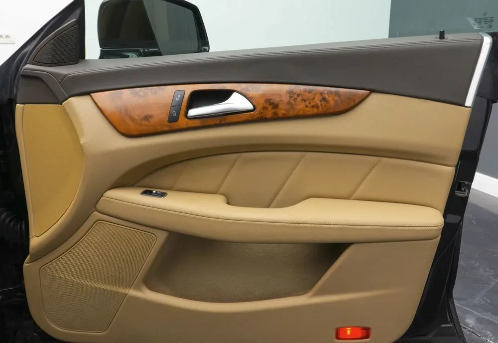 Poza 22 Mercedes-Benz CLS 350 CDI BlueEfficiency Aut