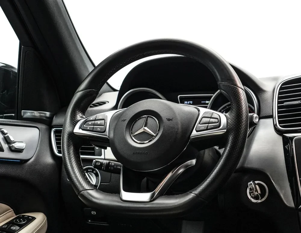 Poza 18 Mercedes-Benz GLE 500 e 4MATIC