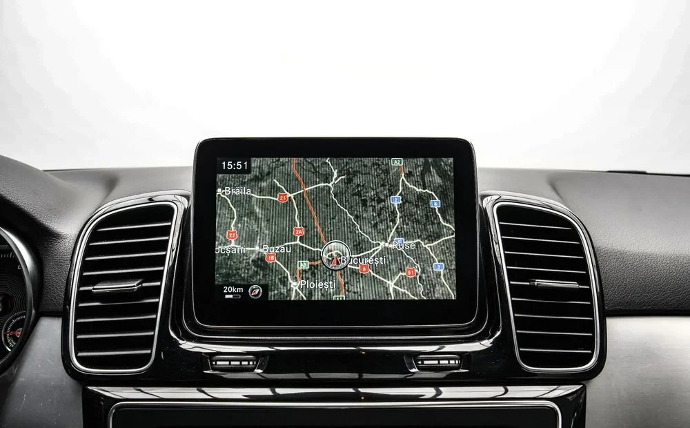 Poza 24 Mercedes-Benz GLE 500 e 4MATIC