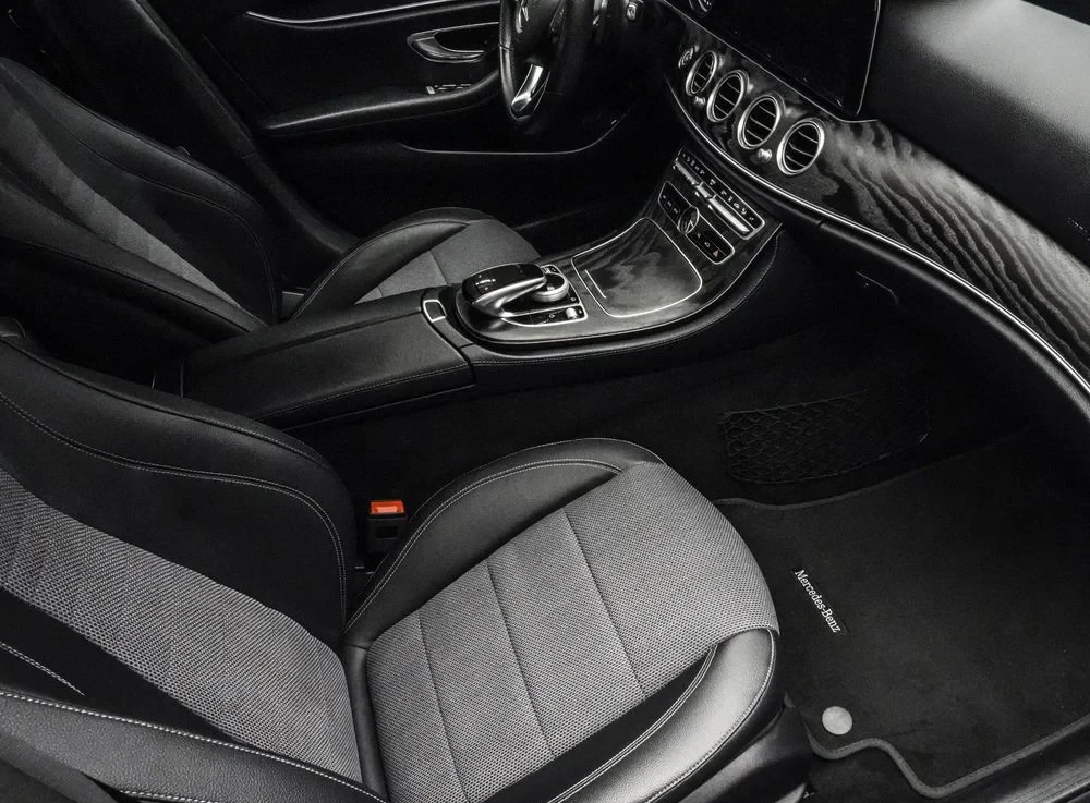 Poza 12 Mercedes-Benz E 350 Aut.