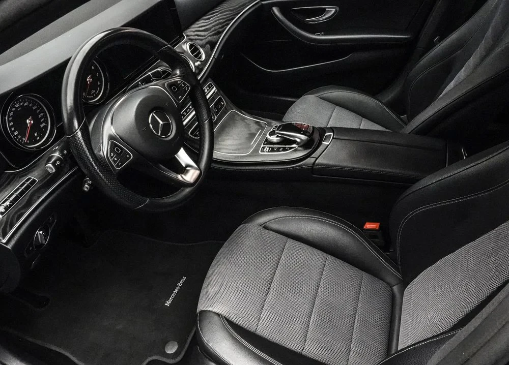 Poza 11 Mercedes-Benz E 350 Aut.