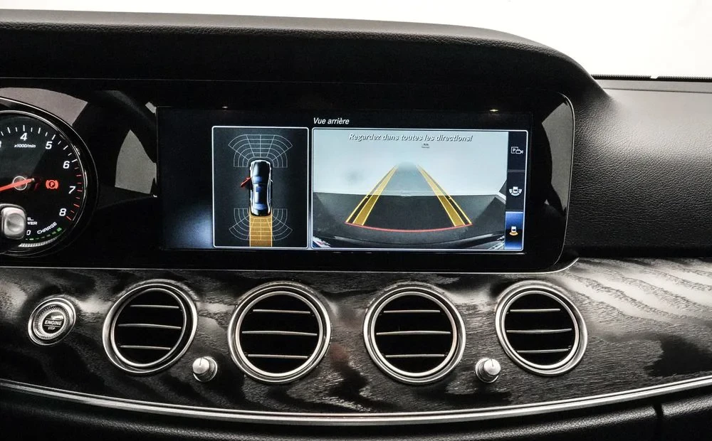 Poza 22 Mercedes-Benz E 350 Aut.