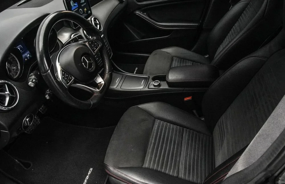 Poza 11 Mercedes-Benz CLA