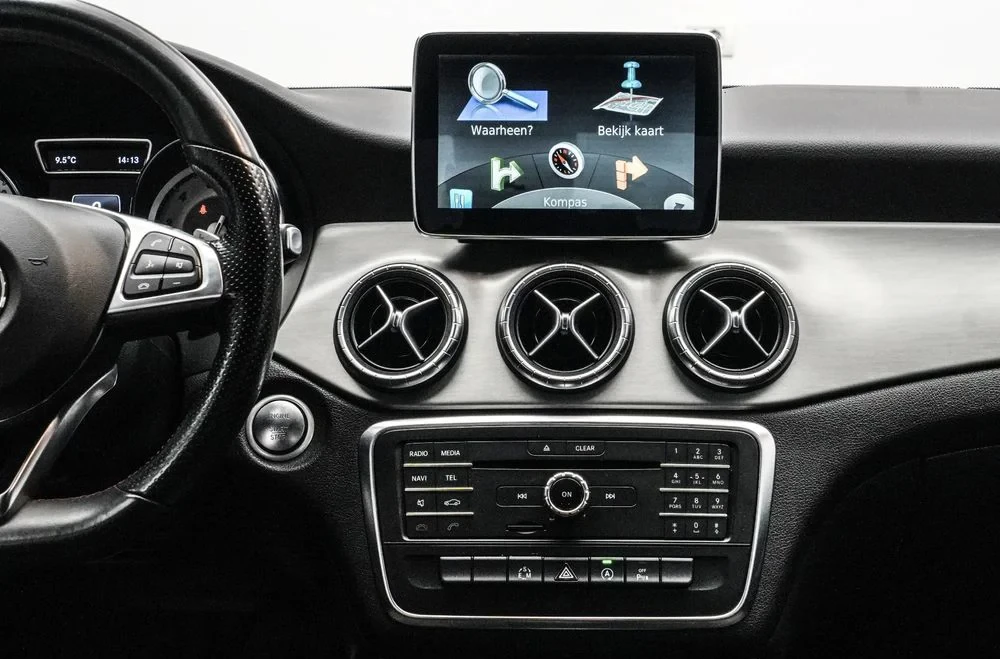 Poza 18 Mercedes-Benz CLA