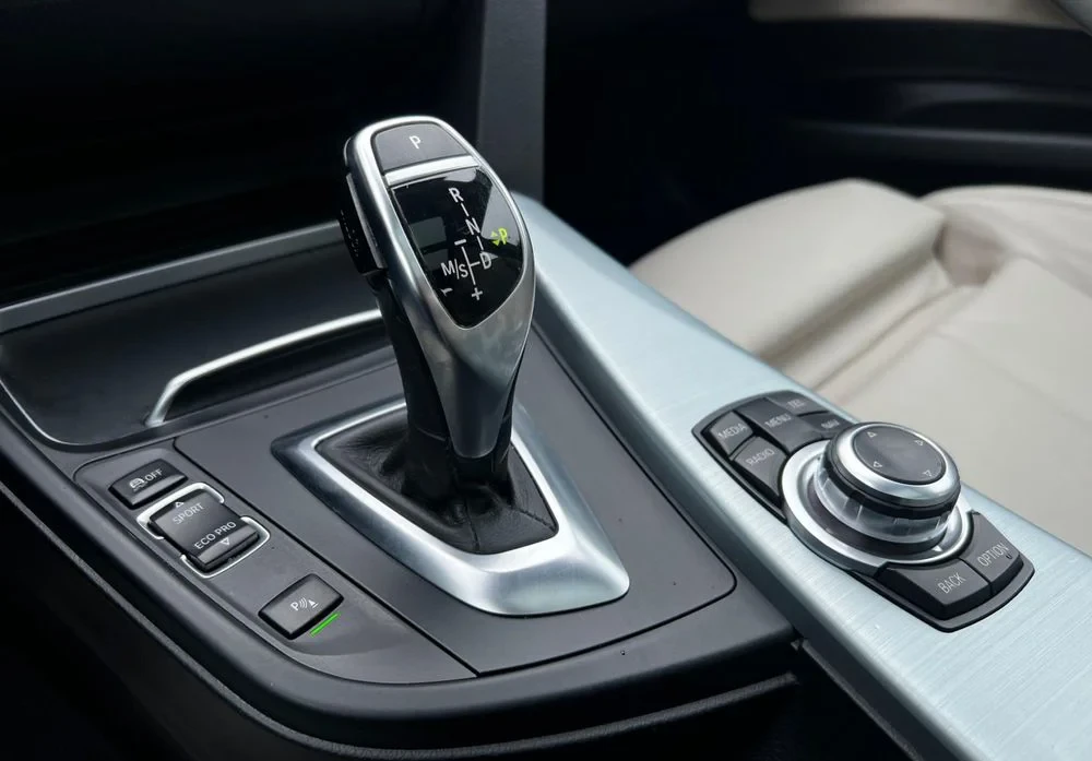 Poza 12 BMW Seria 3 320d GT Sport-Aut. M Sport