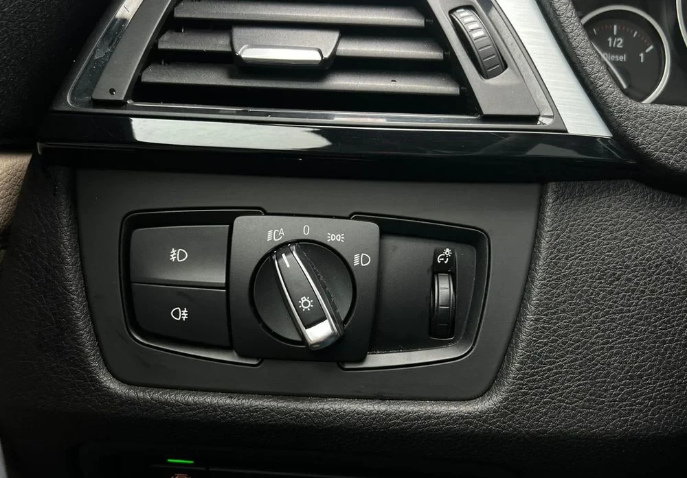 Poza 17 BMW Seria 3 320d GT Sport-Aut. M Sport