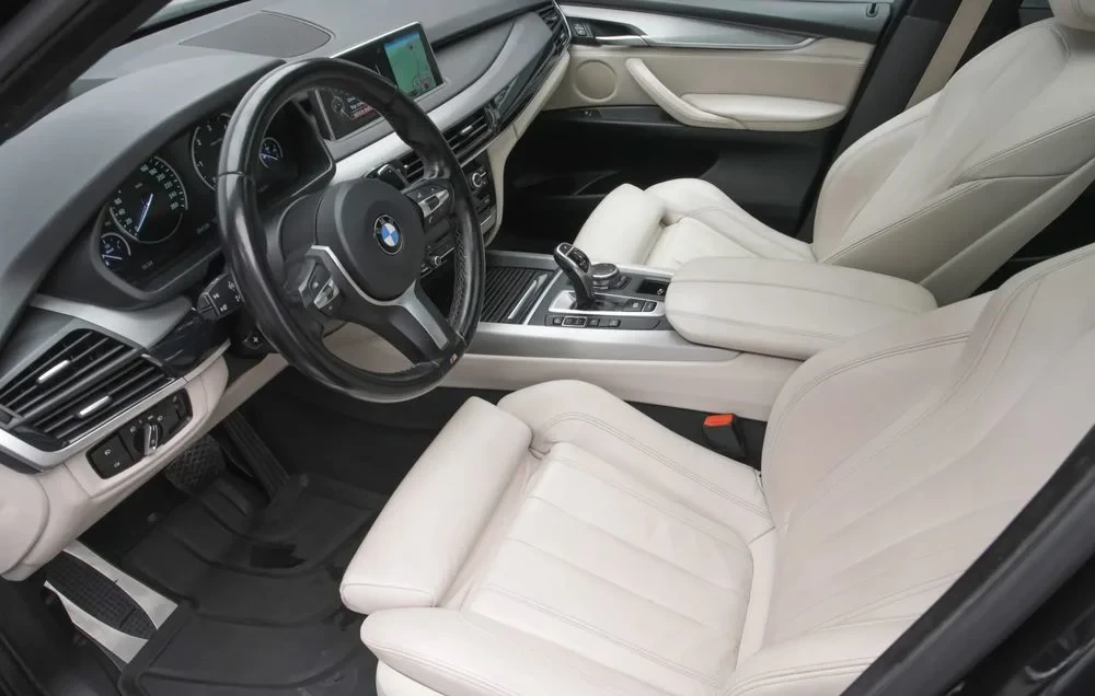Poza 12 BMW X5 xDrive30d
