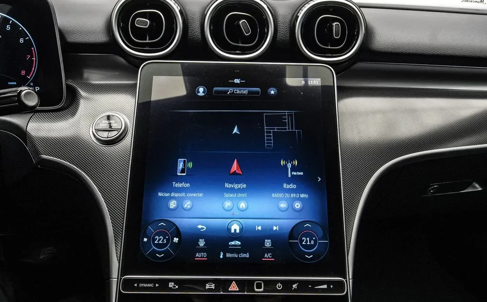 Poza 25 Mercedes-Benz C 200 MHEV 4MATIC