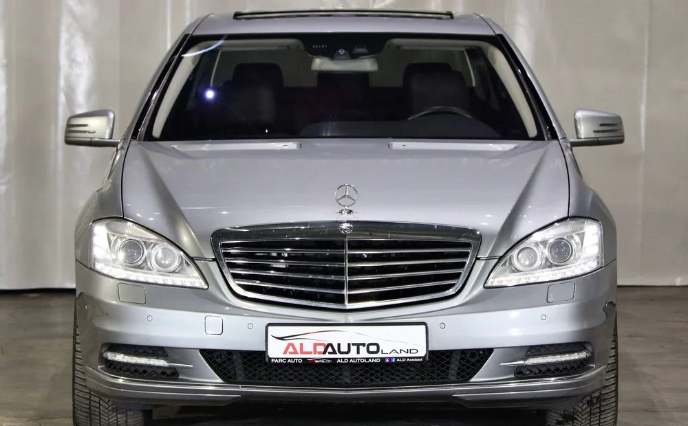 Poza 37 Mercedes-Benz S 350 CDI DPF 7G-TRONIC BlueEFFICIENCY