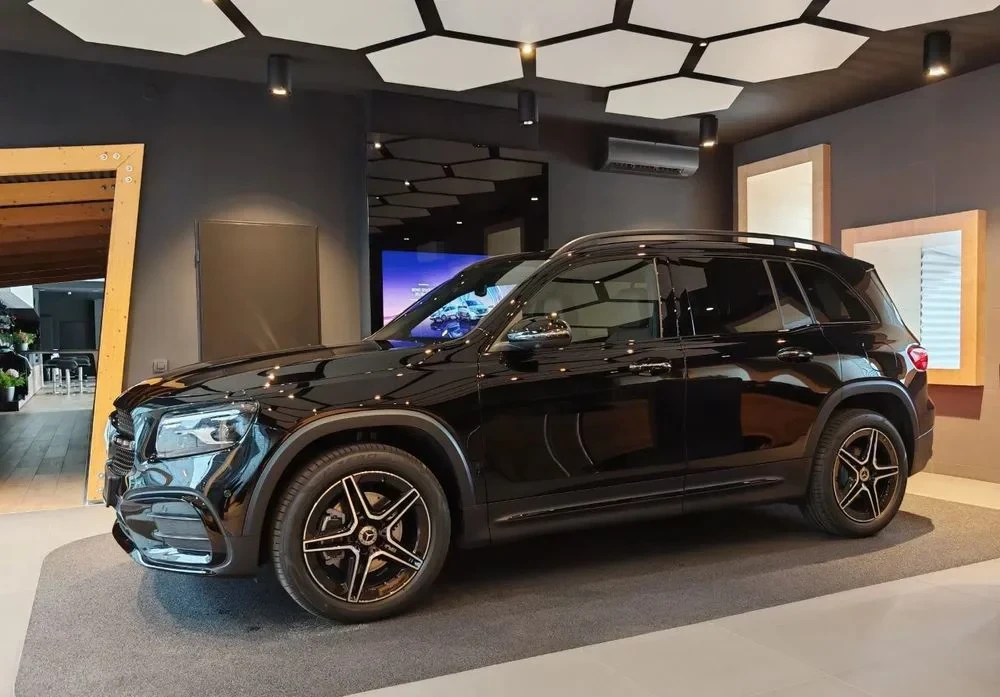 Poza 9 Mercedes-Benz GLB 200 d Aut.