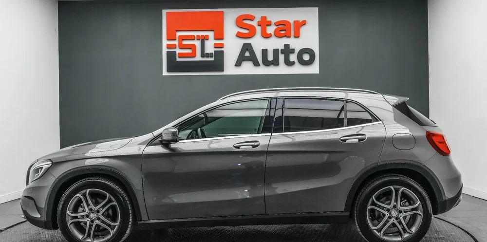 Poza 9 Mercedes-Benz GLA 200 CDI 4MATIC Aut.