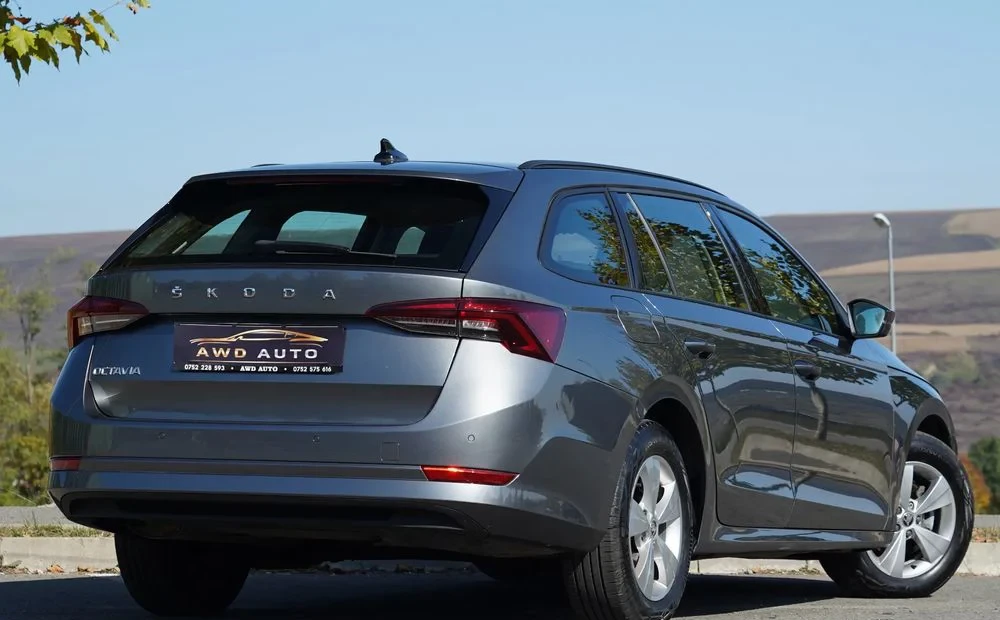 Poza 3 Skoda Octavia 2.0 TDI DSG Ambition