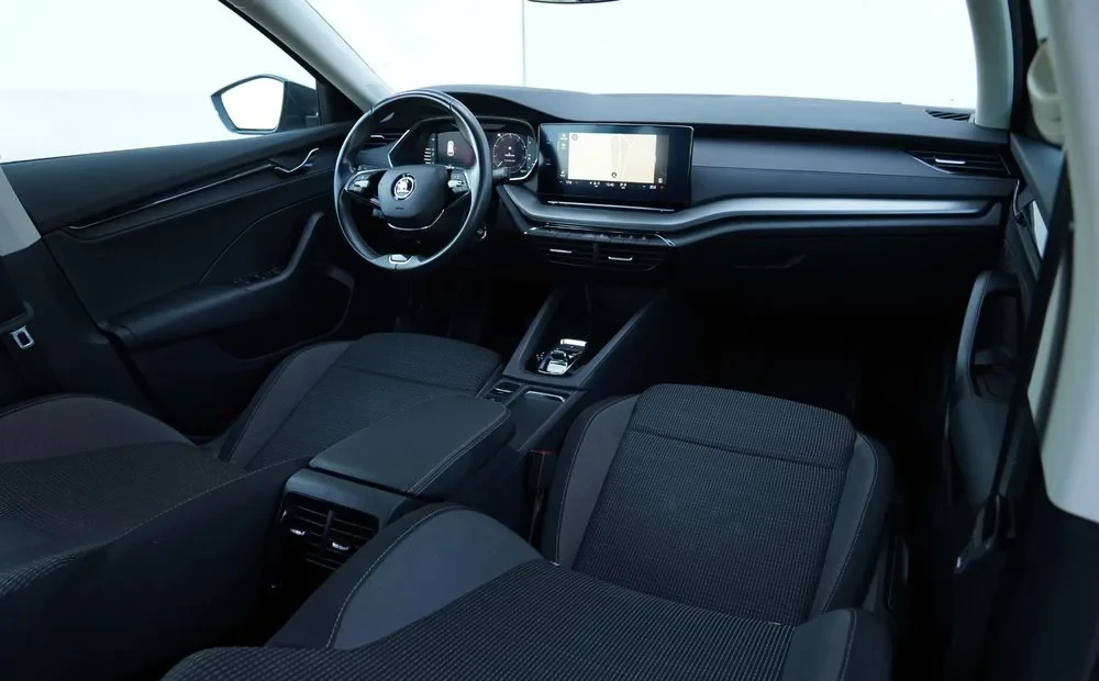 Poza 10 Skoda Octavia 2.0 TDI DSG Ambition