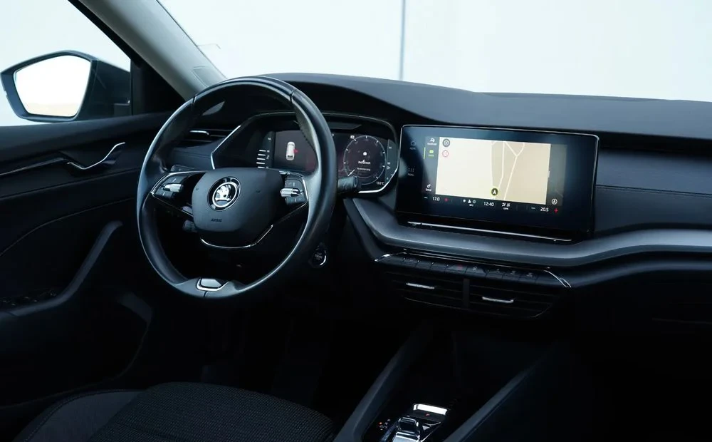 Poza 13 Skoda Octavia 2.0 TDI DSG Ambition