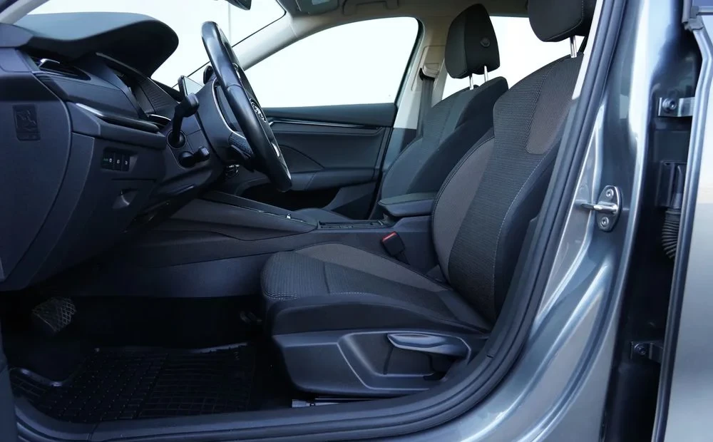 Poza 15 Skoda Octavia 2.0 TDI DSG Ambition