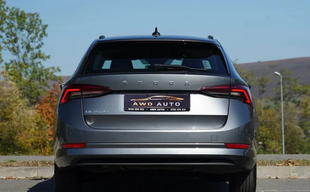 Poza 22 Skoda Octavia 2.0 TDI DSG Ambition