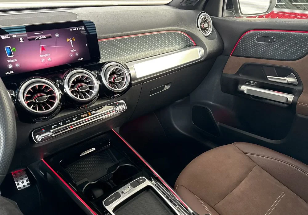 Poza 22 Mercedes-Benz GLB 220 4MATIC MHEV Aut.