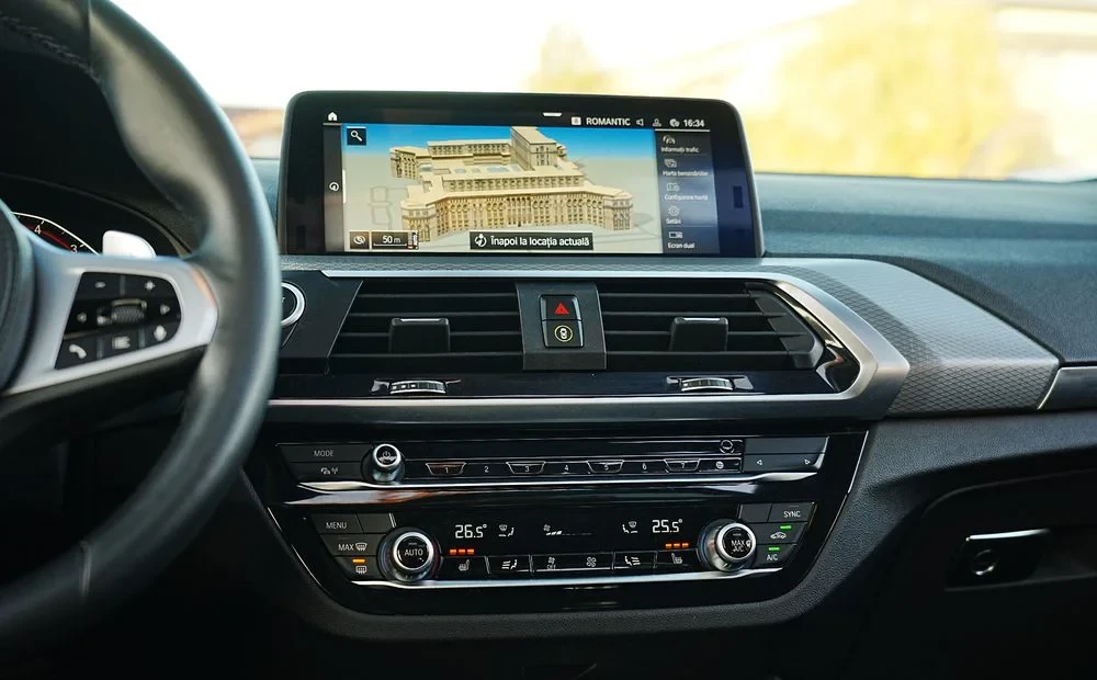 Poza 32 BMW X4 xDrive20d Aut. M Sport Edition