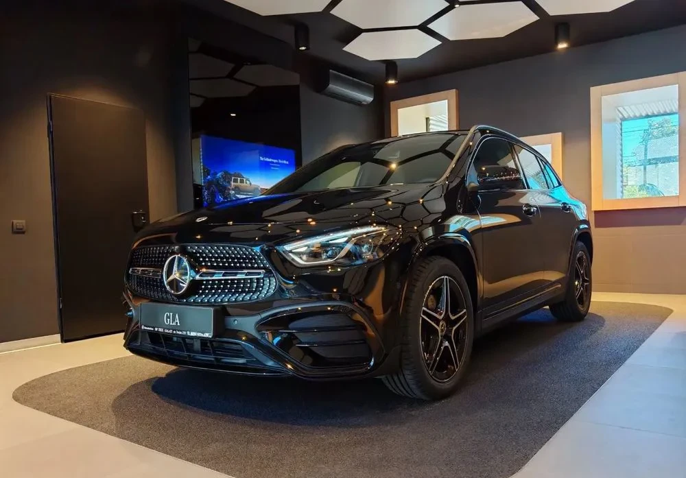 Poza 7 Mercedes-Benz GLA 200 d Aut.