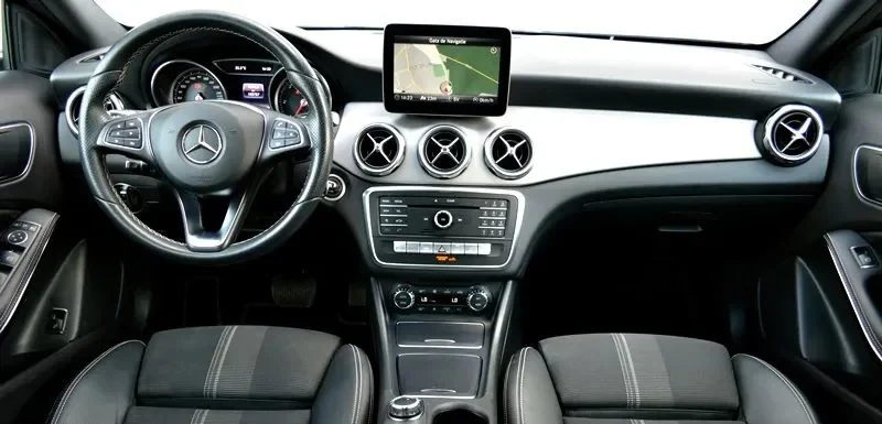 Poza 4 Mercedes-Benz GLA 200 (CDI) d 7G-DCT AMG Line