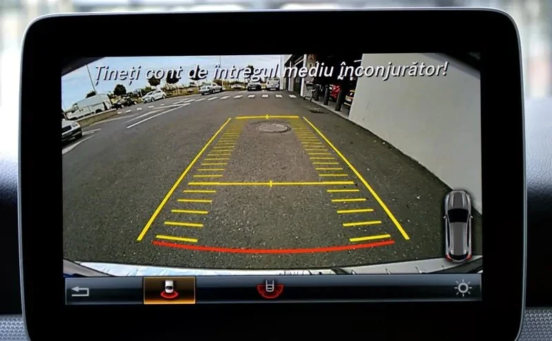 Poza 8 Mercedes-Benz GLA 200 (CDI) d 7G-DCT AMG Line