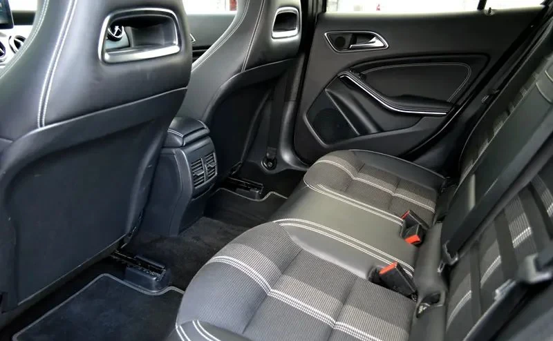 Poza 13 Mercedes-Benz GLA 200 (CDI) d 7G-DCT AMG Line